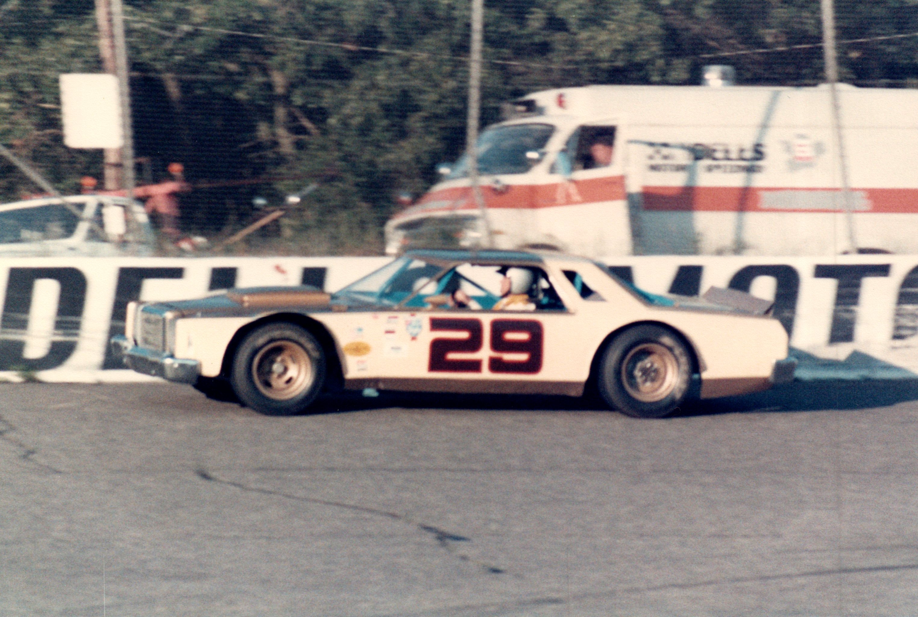 Charlie Schwoch