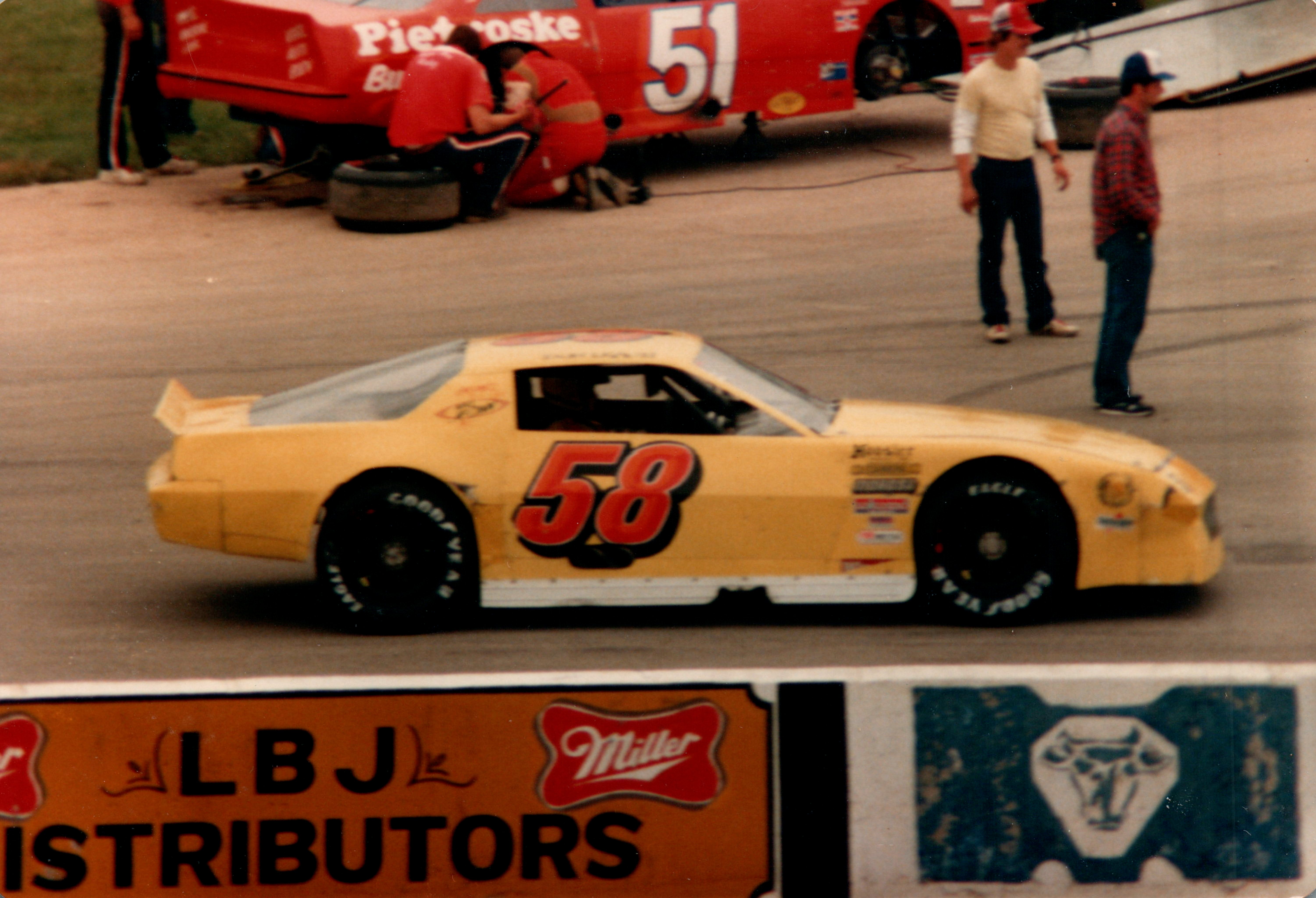 Geno Broesch