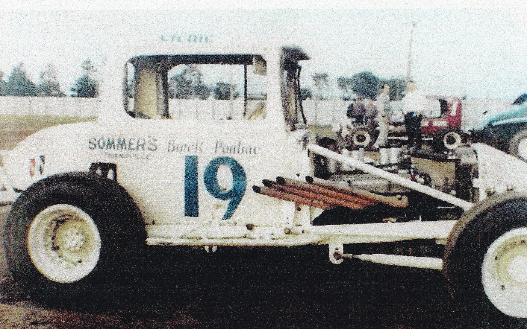 Etchie Biertzer