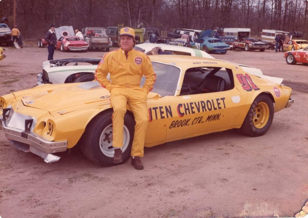 Marv Marzofka