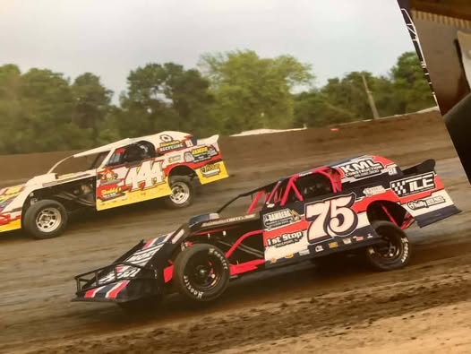 Bob Silaggi at Grant County Speedway