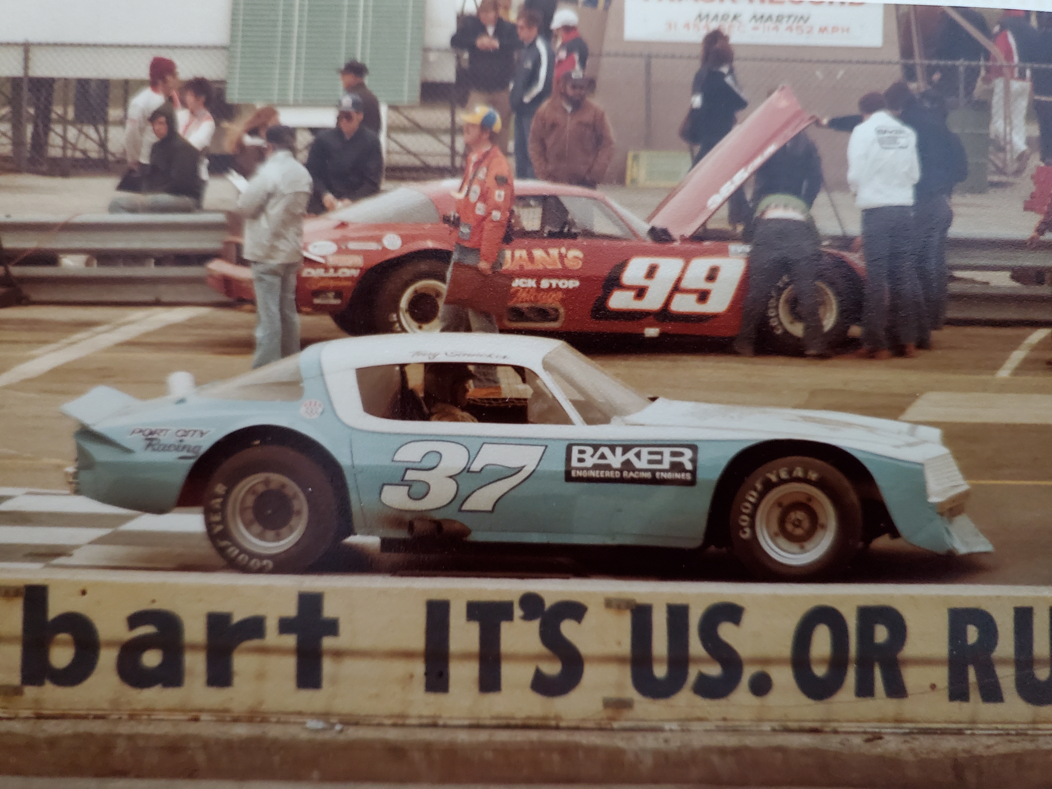 Terry Senneker