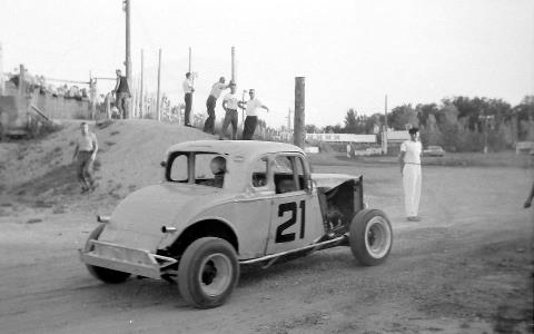 Historic racing at Outagamie Speedway