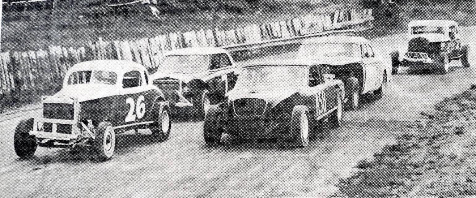 Historic racing at Outagamie Speedway