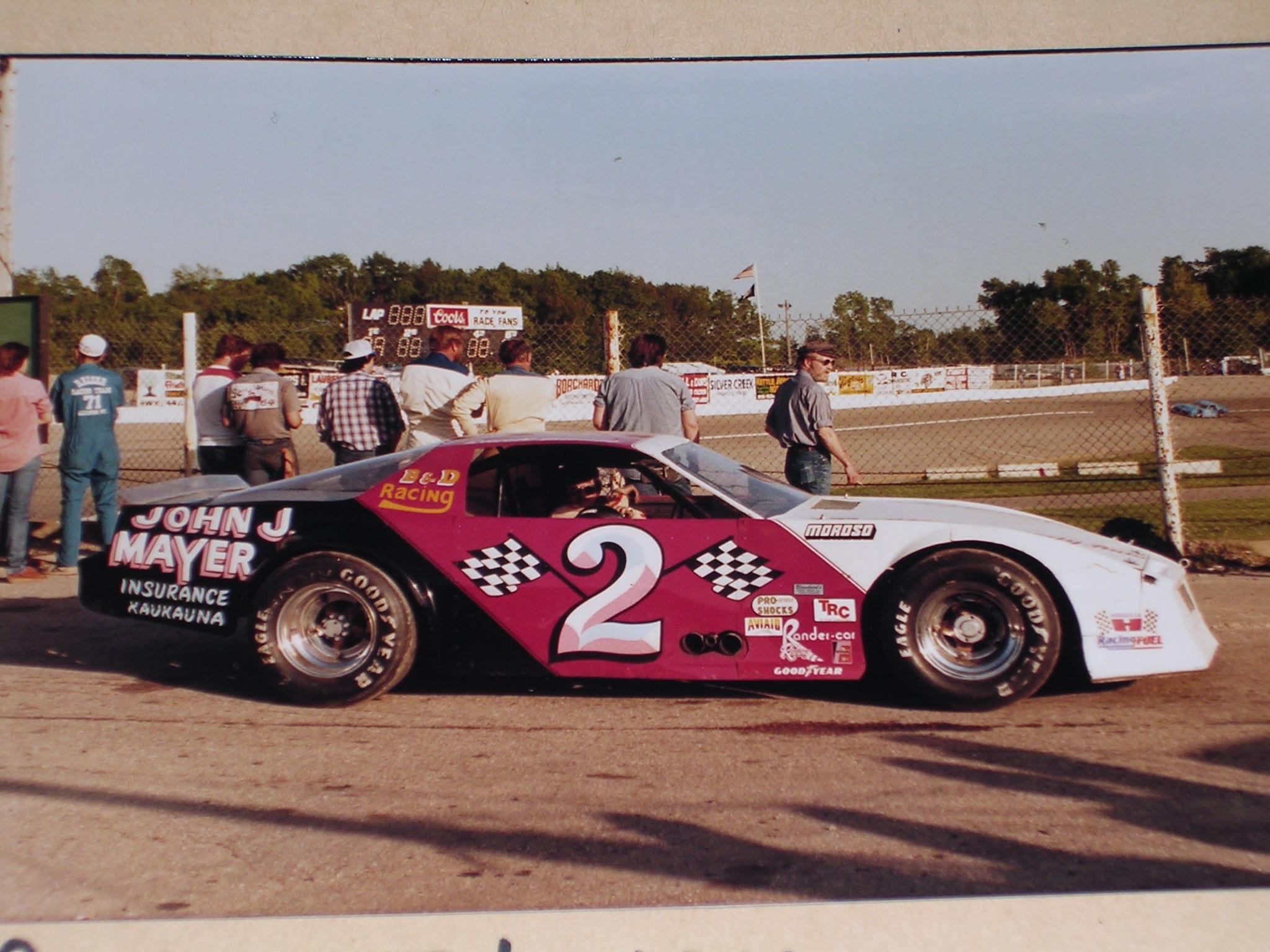 Lowell Bennett