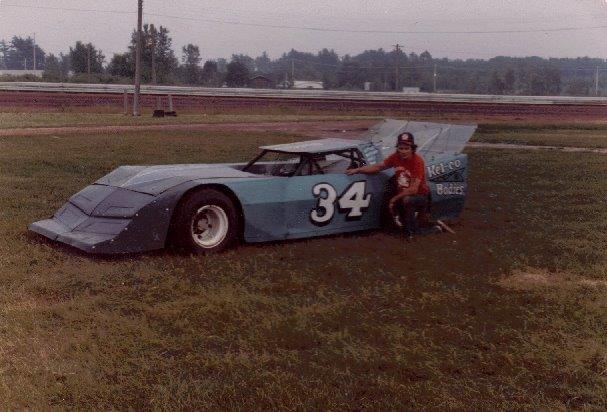 Mike Kelly
