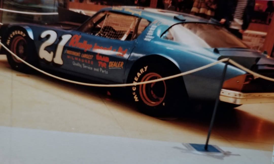Dave Tomczak