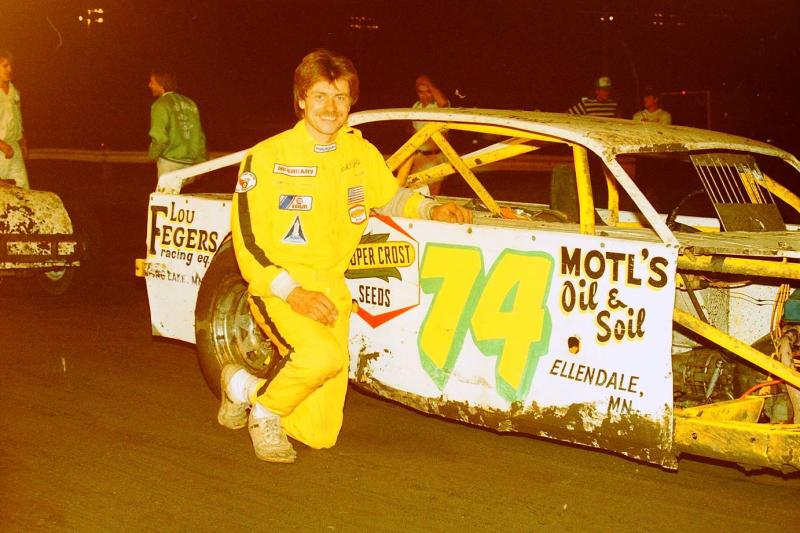 Mark Noble Bill Woodworth