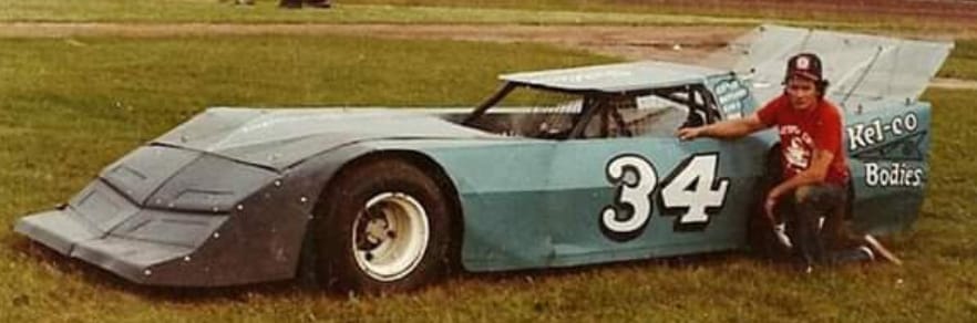 Mike Kelly