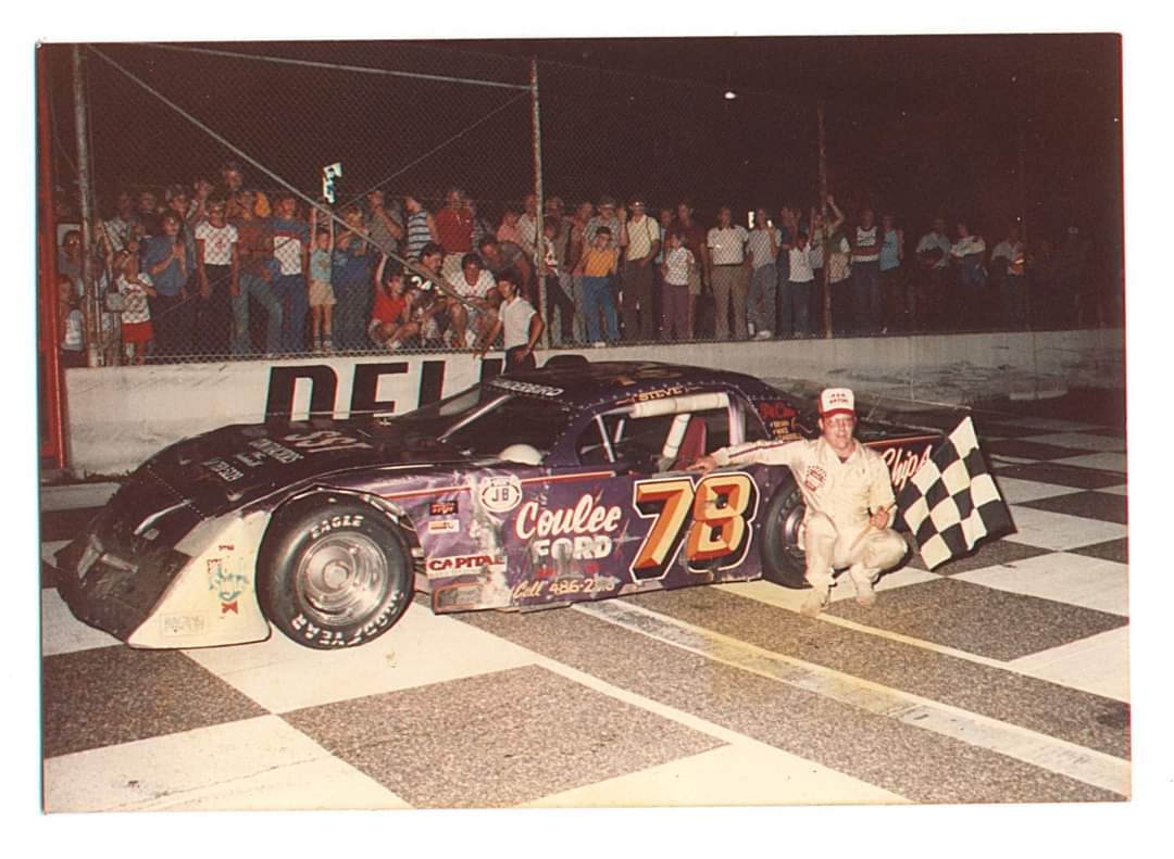 Steve Holzhausen