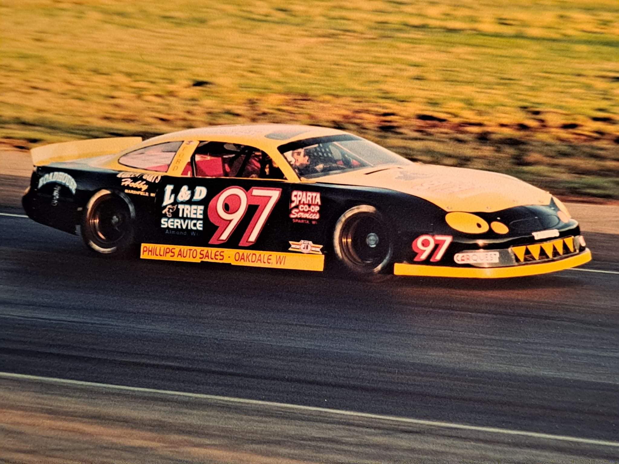 Steve Holzhausen