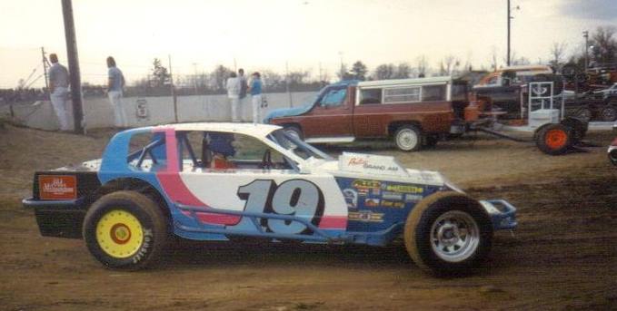 Tom Brust
