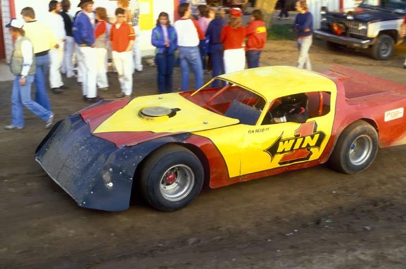 Tom Nesbitt