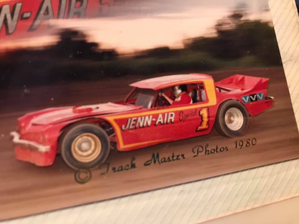 Tom Nesbitt