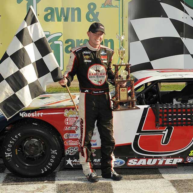 Travis Sauter