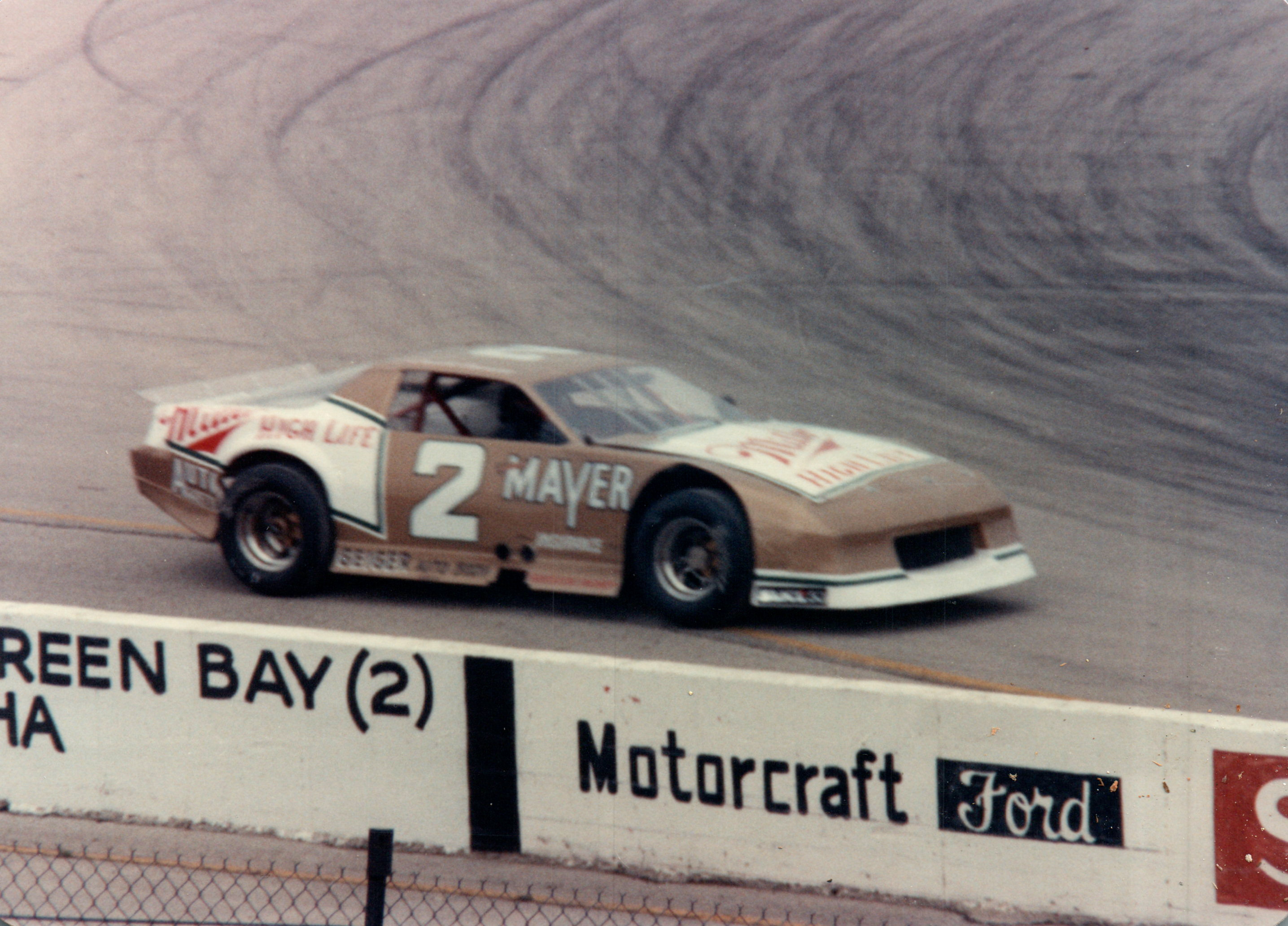 Lowell Bennett